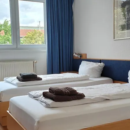 Hw - Haus Am Niederfeld Berlin